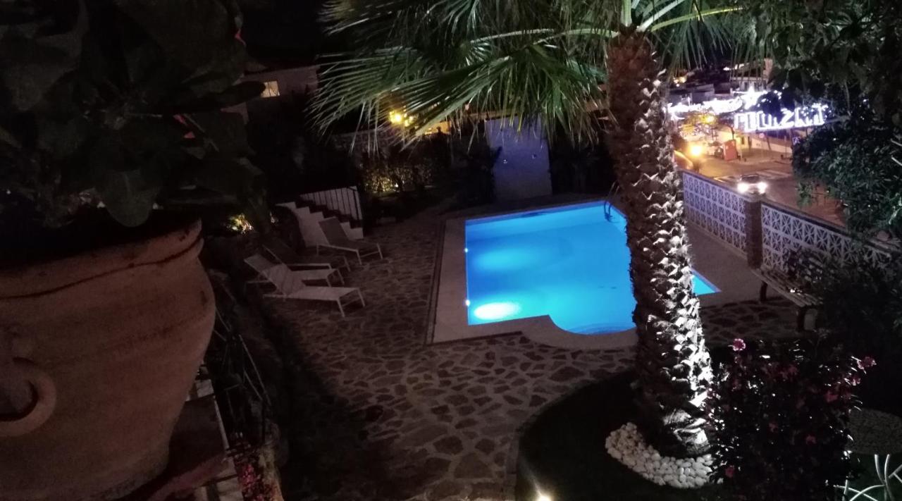 Boutique X Pueblo, Benalmadena Otel Dış mekan fotoğraf